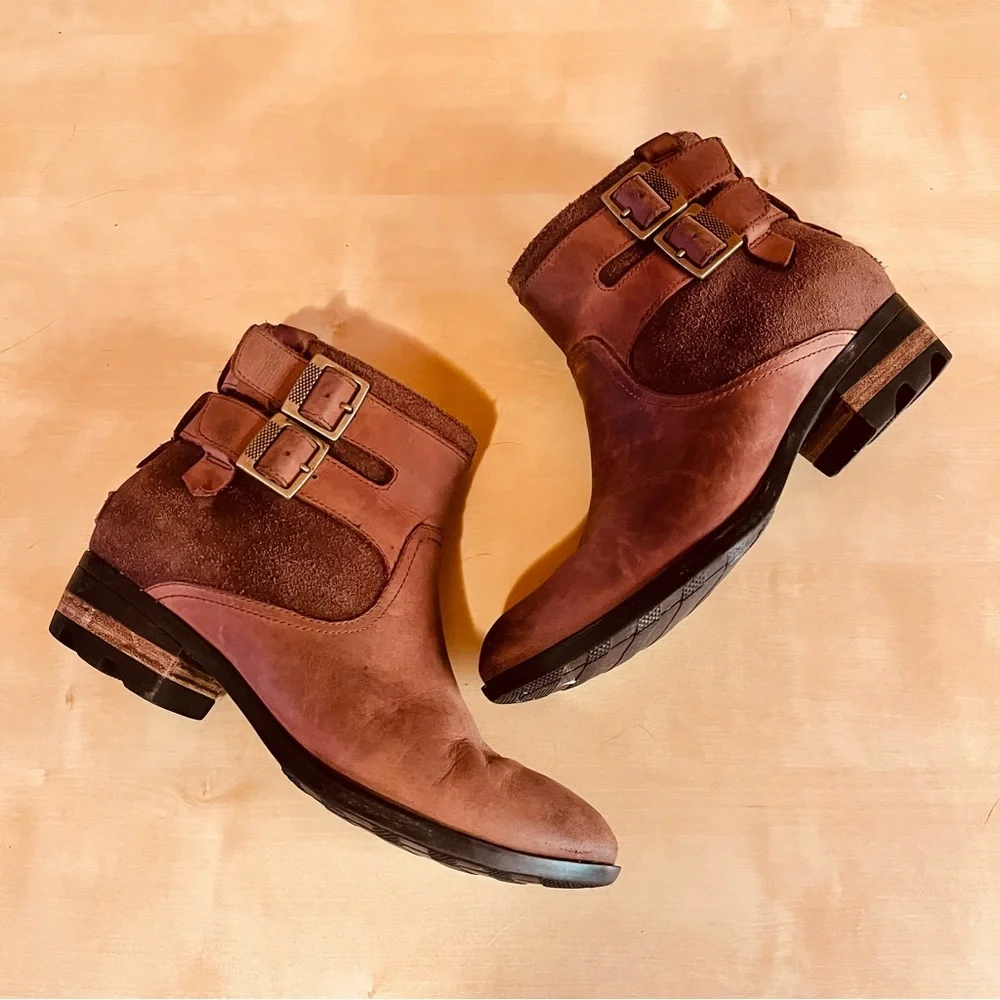 Sorel Women's Lolla Ankle Bootie in Buffalo with Buckles NL3080-282 Size 7.5 - Picture 2 of 8